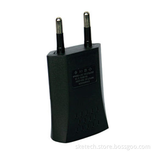 USB Charger for Electronic Cigarettes, Compliant with CE Standard and the RoHS Directive